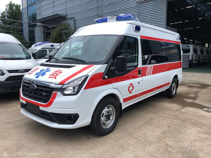 福特V348長軸中頂監(jiān)護型救護車